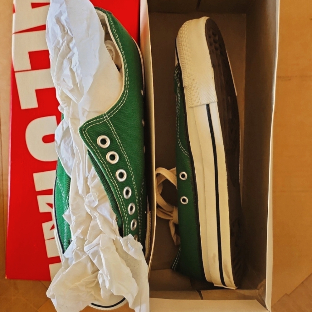 (Vintage 1975) Converse All Star Shoes - Picture 5 of 12